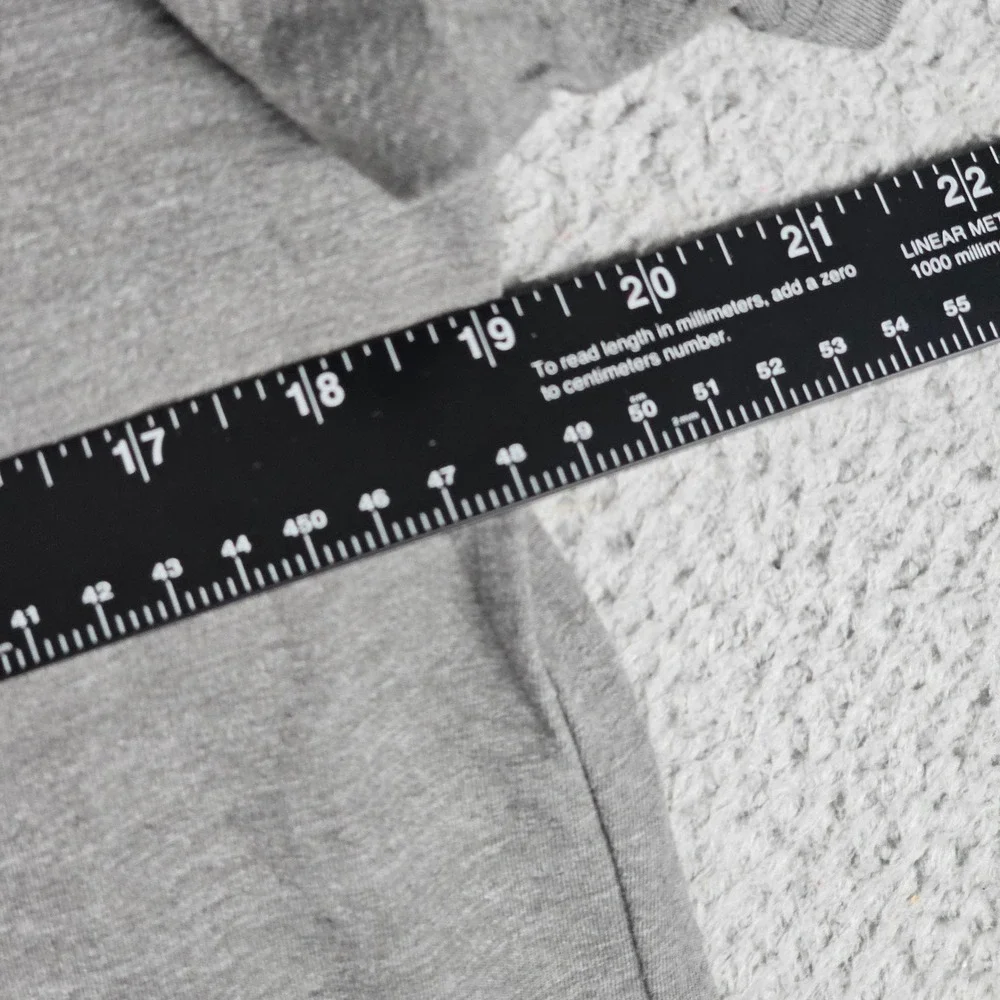 The North Face T-Shirt Mens Medium Never Stop Exploring Slim Fit Graphic Tee
